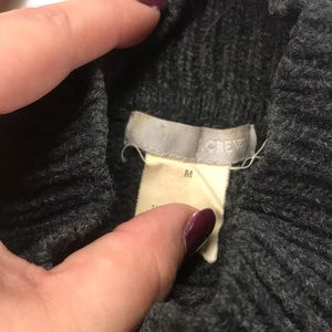 J. Crew Sweaters - J. Crew sweater women’s medium. Like new J. Crew Sweaters - J. Crew sweater women’s medium. Like new